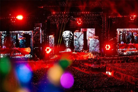 双星闪耀！银河官网LED巨幕助力周杰伦、张韶涵打造沉浸式视听盛宴！